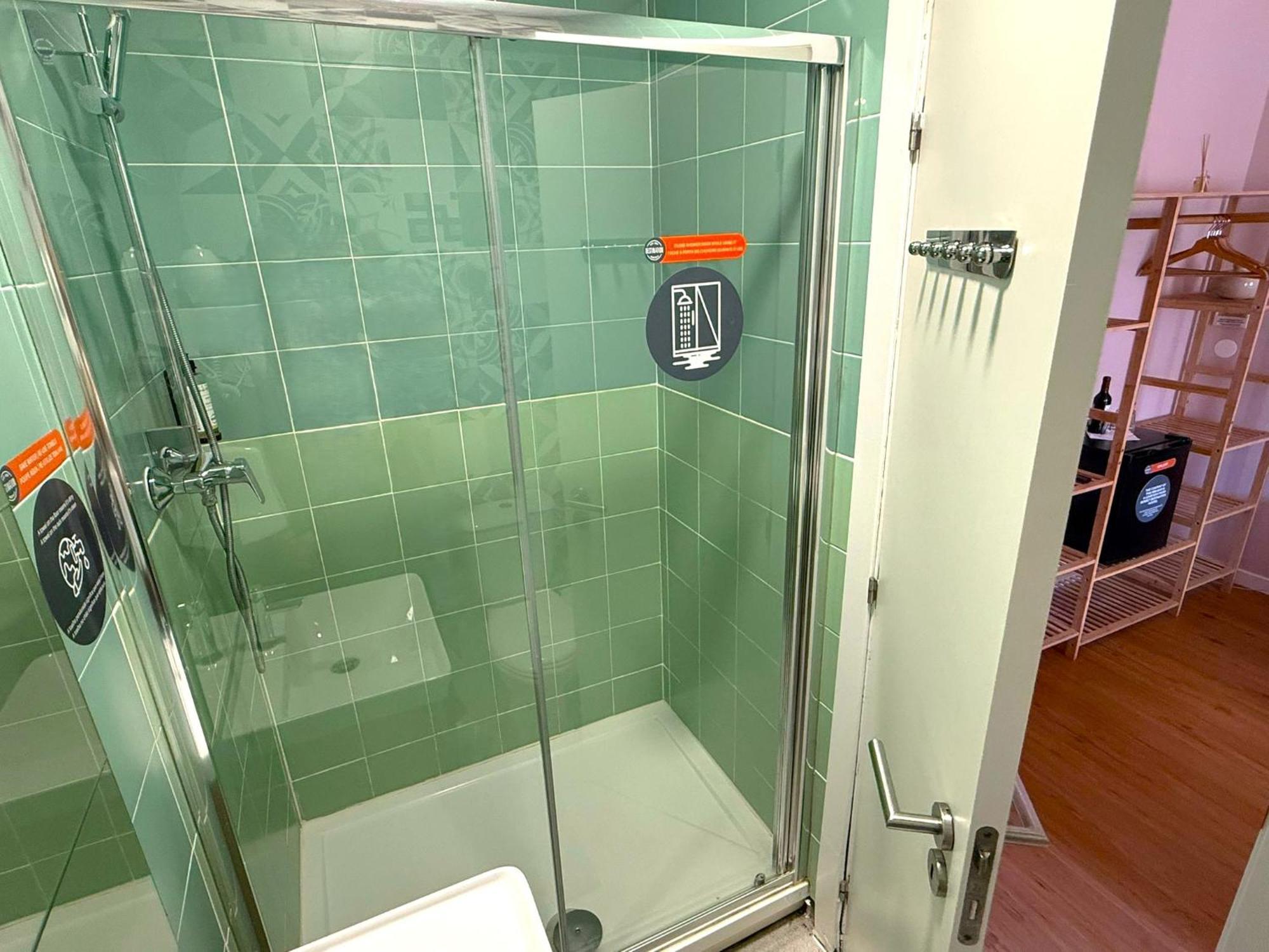 Double Room Private Bathroom