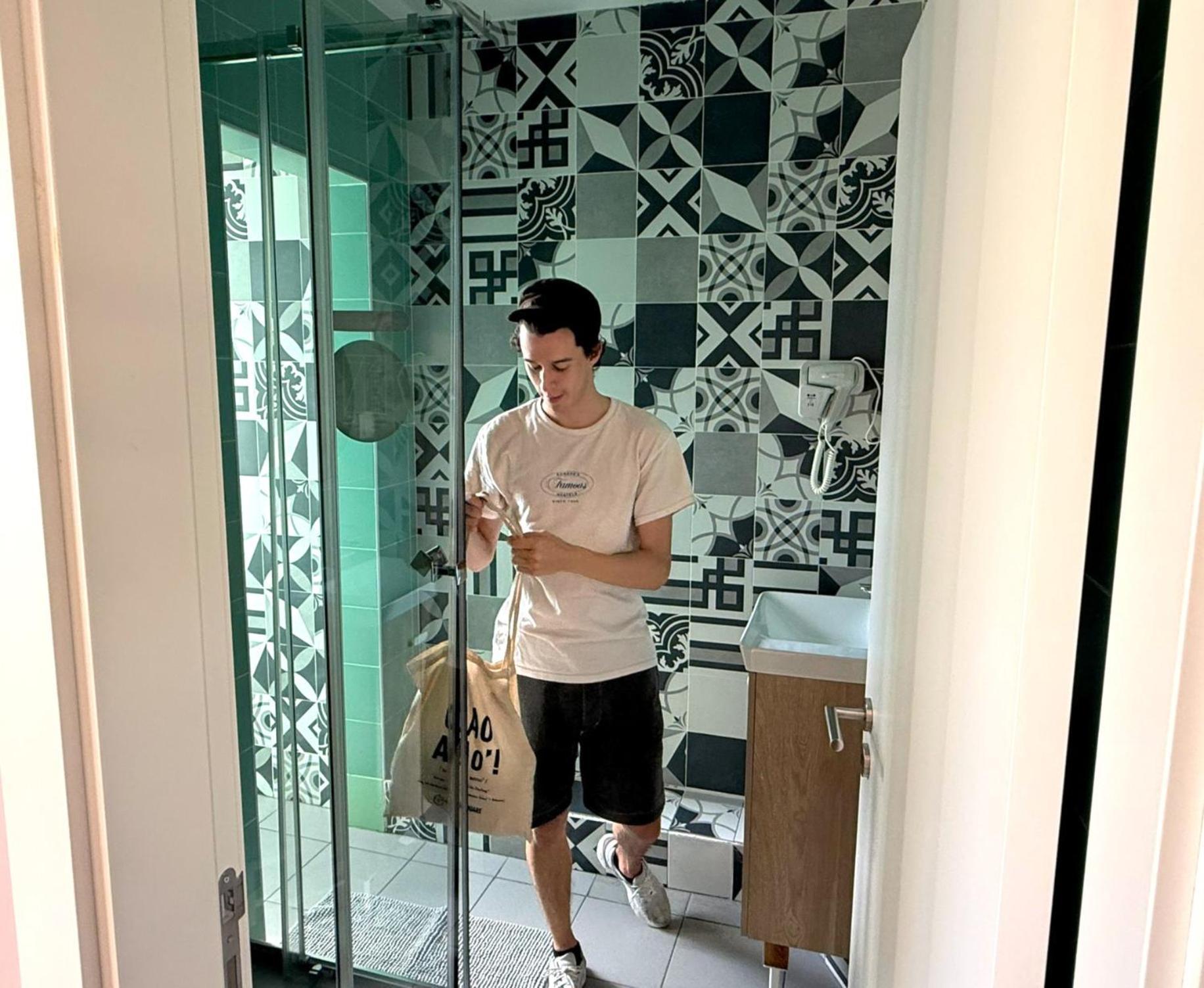 Double Room Private Bathroom